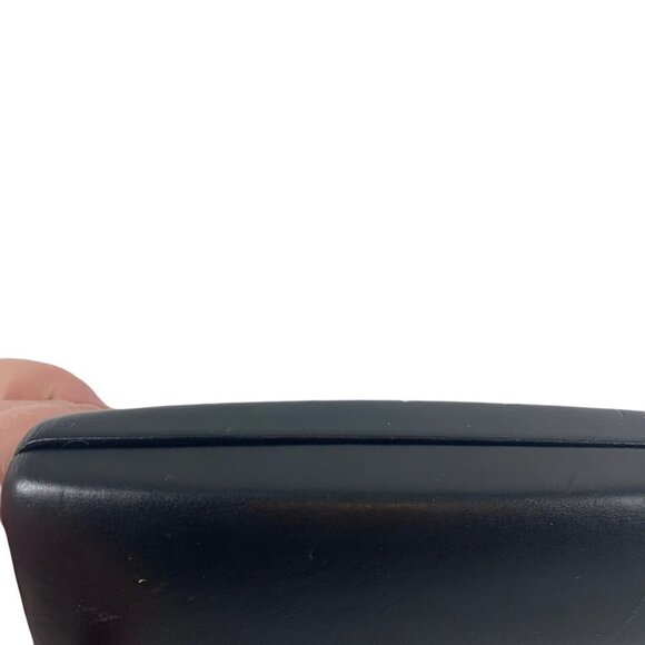 Versace Sunglasses Glasses Holder and Cleaning Cloth - Picture 4 of 7